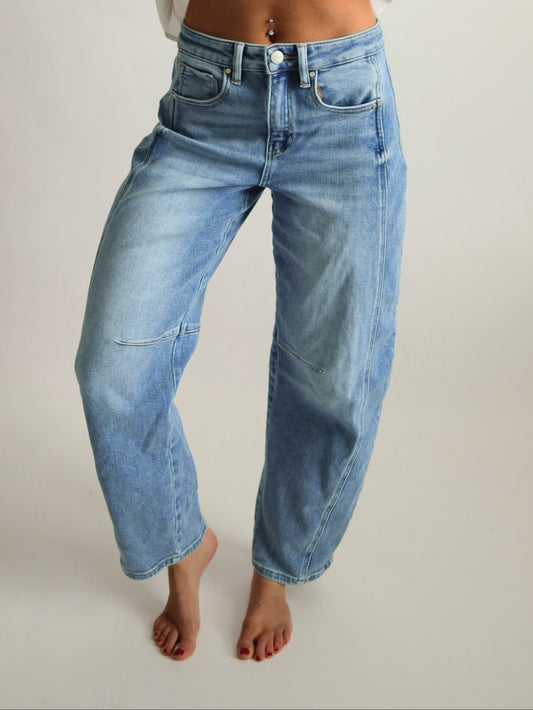Risen Barrel Jeans